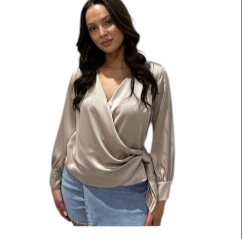 Betsy blouse